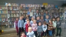 Przedszkolaki z Brzezia w brzeskiej bibliotece 2016_31