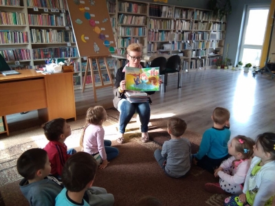 Przedszkolaki z Guźlina z wizytą w Bibliotece 2018_5