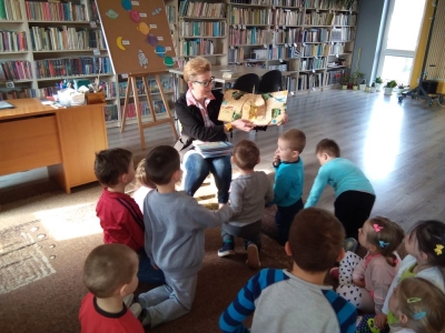Przedszkolaki z Guźlina z wizytą w Bibliotece 2018_8